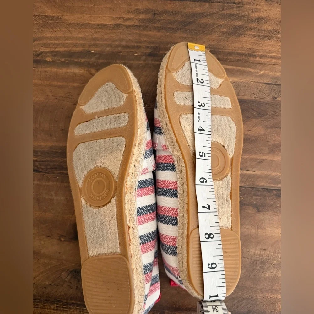 Tommy Hilfiger Striped Canvas TH Logo Espadrille Shoes. Size 8.